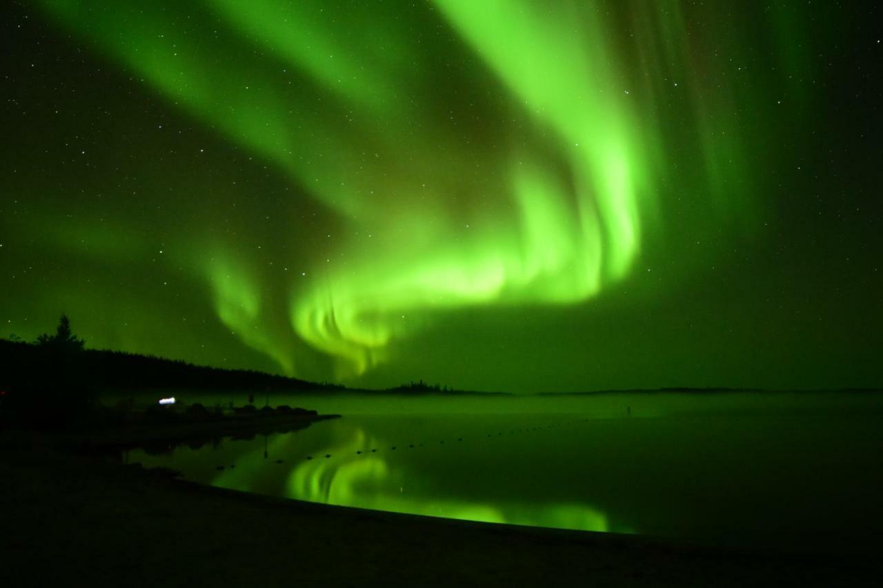 Aurora Guest House Yellowknife Exterior photo