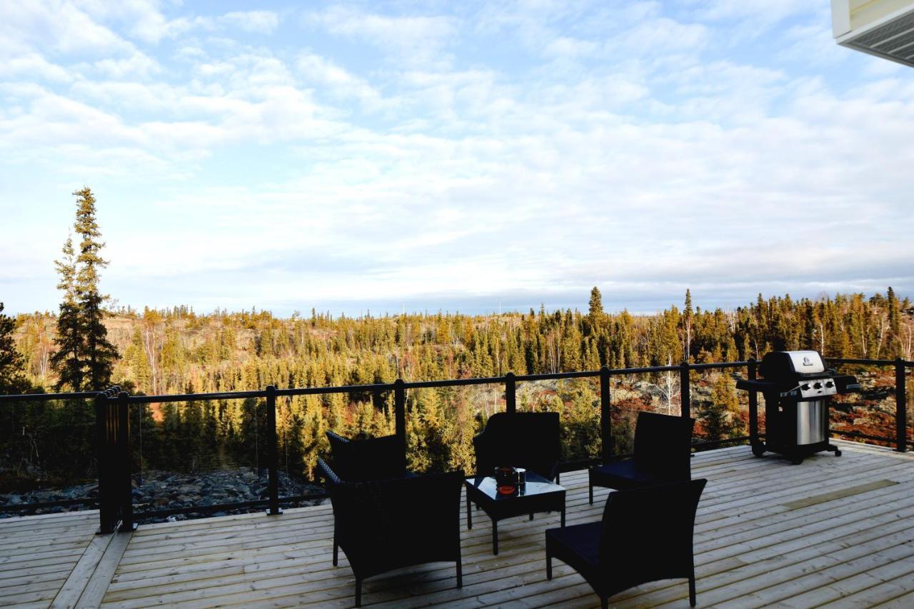 Aurora Guest House Yellowknife Exterior photo